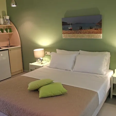 Effi Apartment *